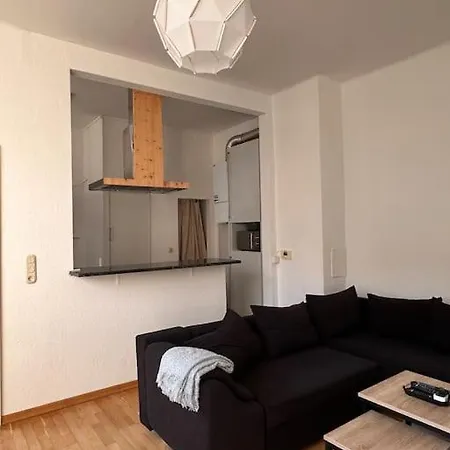 Διαμέρισμα Bequemes Und Helles Einfamilienhaus Mit Garten *