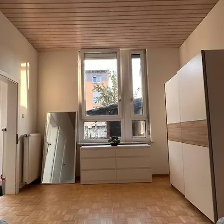 Bequemes Und Helles Einfamilienhaus Mit Garten Διαμέρισμα Βάιλ αμ Ράιν